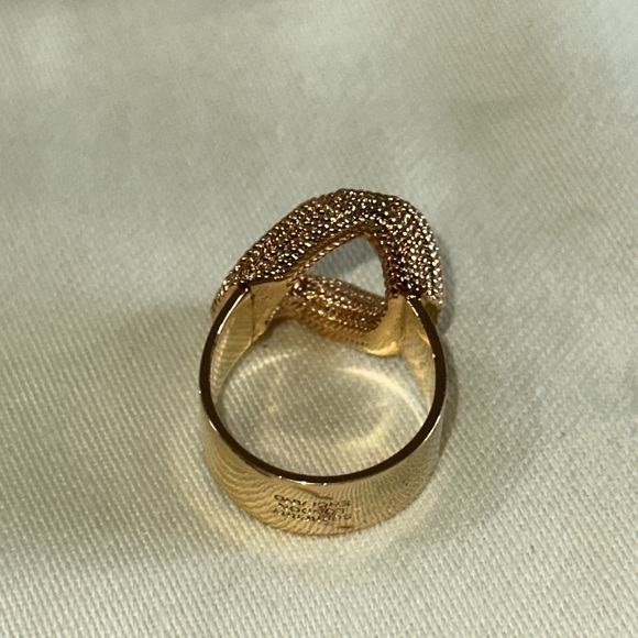 Burberry chain link ring size large - Picture 5 of 8